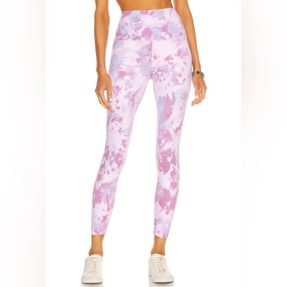 BEYOND YOGA High Waisted Legging Size Small Orchid‎ Haze Cosmic Dye - Picture 1 of 8